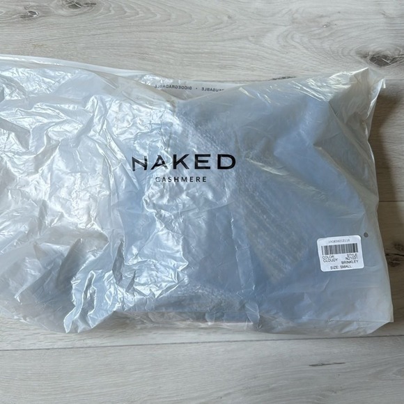 Naked Cashmere Brinkley‎ Button-Up Silk Cardigan Cloudy Grey Small New With Tags - Picture 6 of 8